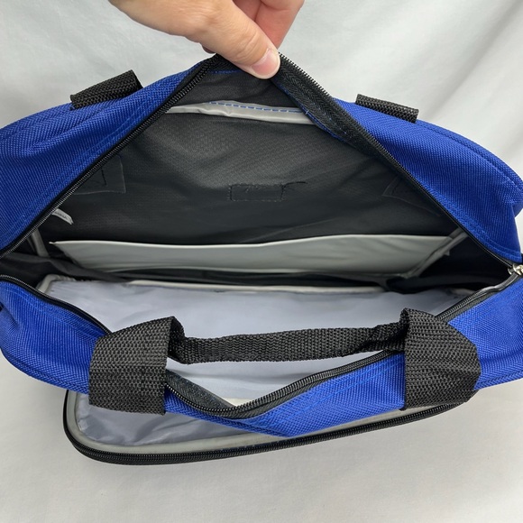 New Royal Blue Moda Design Carry On Travel Bag With Shoulder Strap - Picture 9 of 14